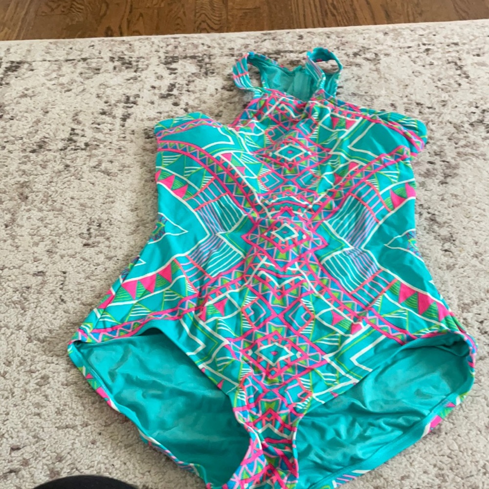 Sporty retro one piece swim
